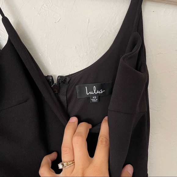 THRU Lulu’s Black Evening Gown - Picture 6 of 7